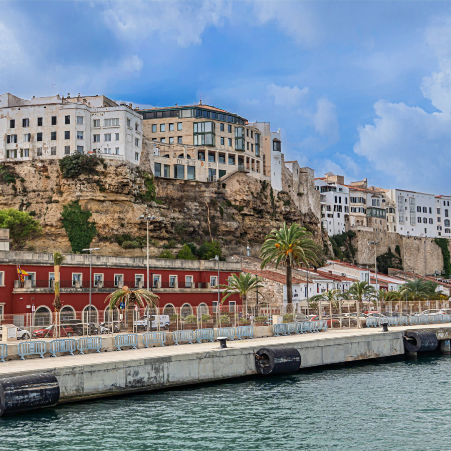 Puerto de Mahón - Skyline